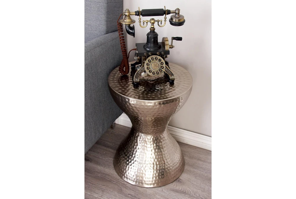 Silver 18" Metal Accent Table 6 Silver 18" Metal Accent Table - Image 4
