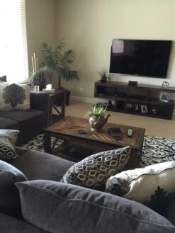 Tillman Lift-Top Coffee Table With Wheels -Furniture Store normal 9